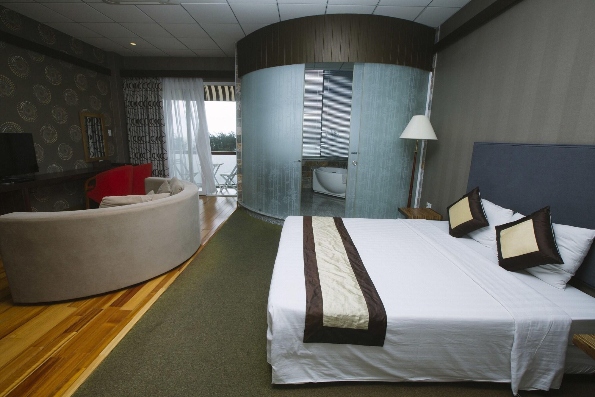 New Wave Vung Tau Hotel Exterior photo
